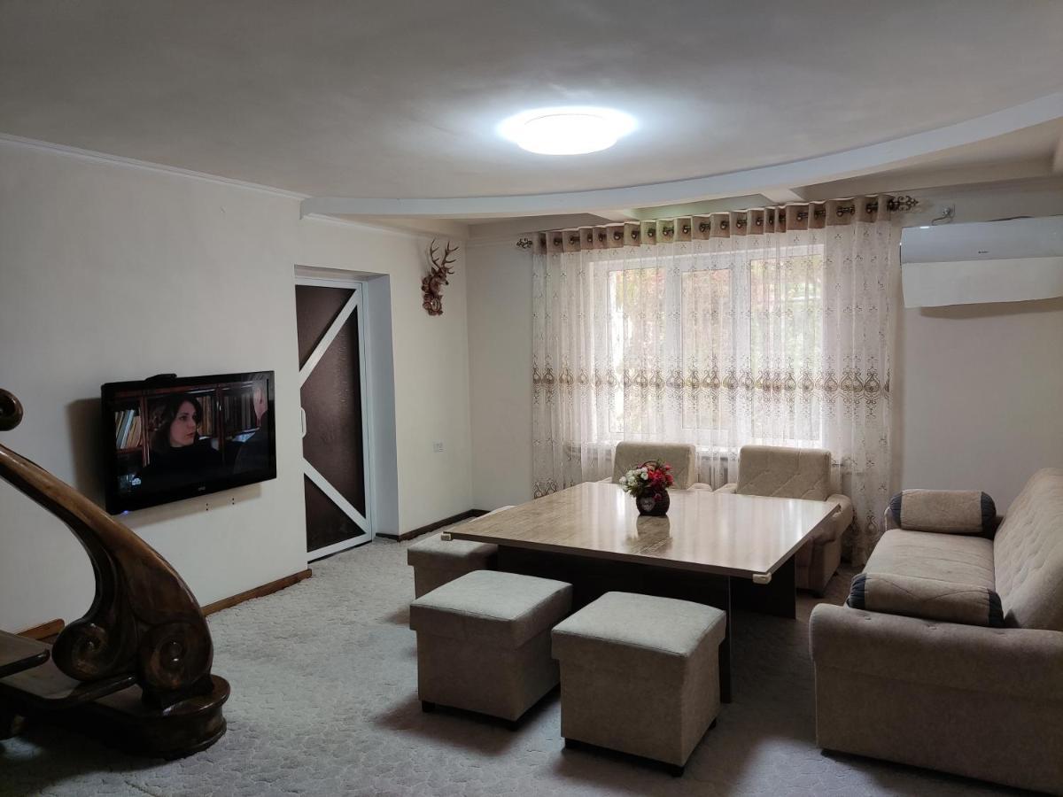 فندق Al Mirjon بخارى المظهر الخارجي الصورة