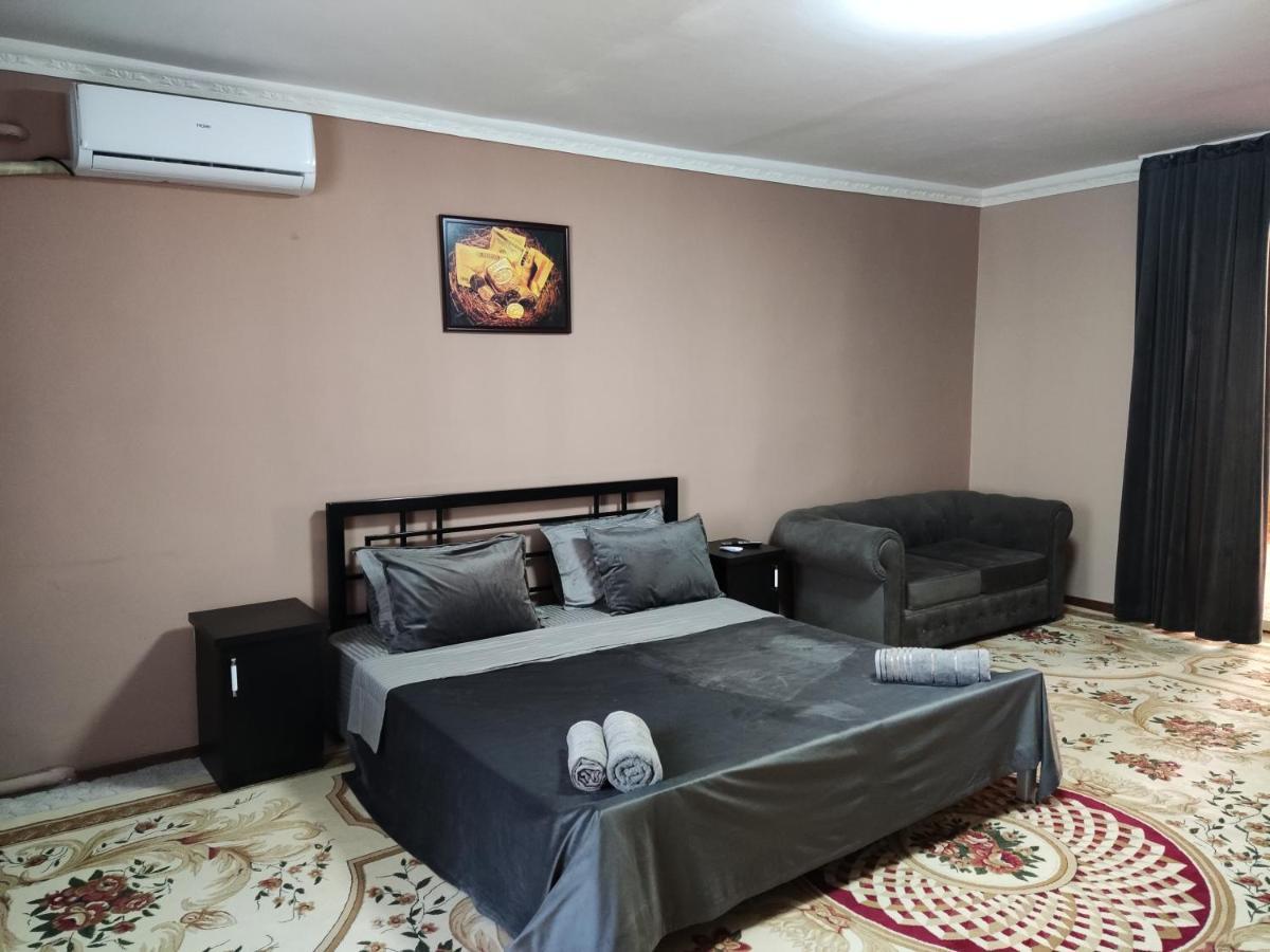 فندق Al Mirjon بخارى المظهر الخارجي الصورة